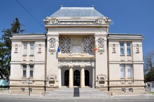 TÂRGOVIȘTE: Descoperirile arheologice din 2017, expuse la Muzeul de Istorie