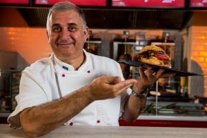Un NOU RESTAURANT la Arad! Un cunoscut BRAND INTERNAŢIONAL intră pe piaţa arădeană