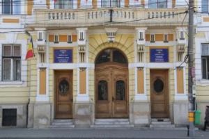Primăria Cluj-Napoca va ”angaja” un robot, dar are probleme elementare de informatizare