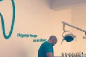 Eleganţa începe cu un zâmbet… oferit pentru doar 50 de lei!