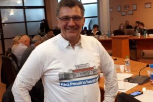 Macedonschi cere demisia de onoare a Adinei Durbacă