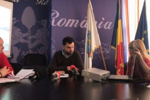 Primarul Adrian Dobre nu este de acord cu închiderea şcolilor din Ploiesti