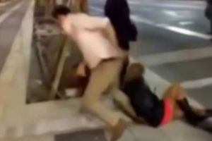Kung fu viral şi falimentar… CÂT COSTĂ UN ATAC în stilul Bruce Lee? UNII ŞI-AR LUA CASĂ cu banii ăia. SCENE DURE