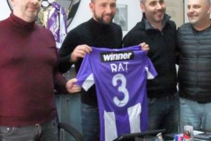 SURPRIZĂ URIAȘĂ. Un fost căpitan al echipei naţionale s-a antrenat cu Dinamo, dar A SEMNAT cu o altă formaţie din Liga I