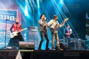 Concert de Centenar cu Zdob si Zdub si Ansamblul Timisul, in Piata Unirii