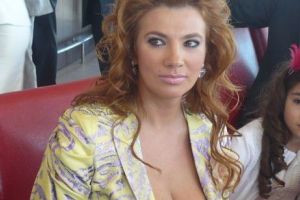 Mihaela Borcea, de urgenţă pe masa de OPERAȚII. A fost transportată de URGENȚĂ la un spital din Austria