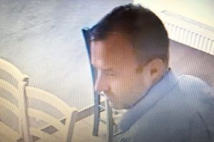 Barbat cautat de politisti, dupa ce a inselat un batran, la Timisoara