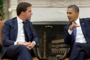 Big Brother înfrânt la urne. Olandezii resping spionarea în masă a Internetului