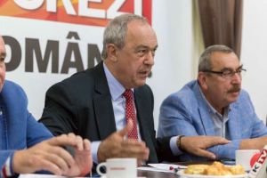 PSD contra-atacă puternic acuzaţiile PNL Hunedoara. Într-un fel, liberalii le-au ridicat pesediştilor mingea la fileu când s-au apucat să acuze nereguli la Apa Prod şi la Spitalul Judeţean