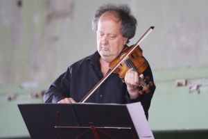 „Din toate colţurile lumii spirituale”, la Criţ