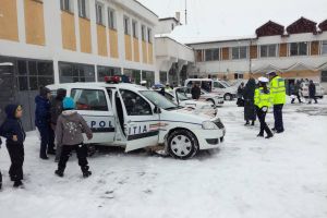Zeci de copii din Harghita fericiţi de Ziua Poliţiei