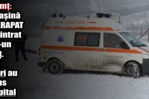 Neamţ: O maşină a derapat şi a intrat într-un şanţ. Trei tineri au ajuns la spital