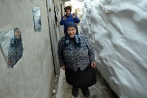 Cea mai grea iarnă din România. Marele viscol din 1954 a îngrozit bucureştenii! Cum arăta atunci Piaţa Universităţii - GALERIE FOTO