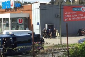 BREAKING NEWS/ ATENTAT TERORIST în Franţa, soldat cu MORȚI şi RĂNIȚI