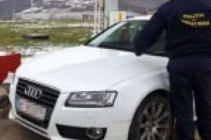 Un Audi A5 reţinut la frontieră, pe motiv de… rate neplătite
