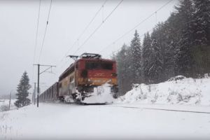 Vremea face ravagii în ţară. Probleme pentru trenul Satu Mare – Bucureşti