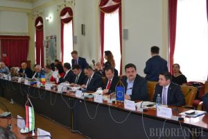 FOTO. Satu Mare vrea autostradă Trans-Europeană. Protocol de colaborare cu mai multe judeţe