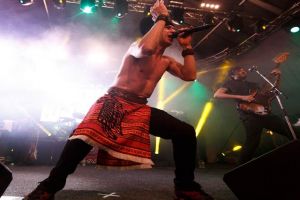 ZDOB ȘI ZDUB – concert INCENDIAR în Bacău