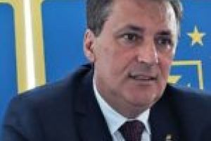 Senatorul Marcel Vela îl apreciază pe ministrul Teodorovici! „Dacă PSD nu ajută întreprinzătorii, este bine ca măcar să nu-i încurce!“