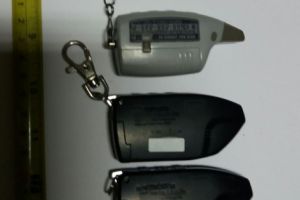 FOTO. Spărgători de maşini, prinşi la Satu Mare. Bruiau închiderea centralizată!