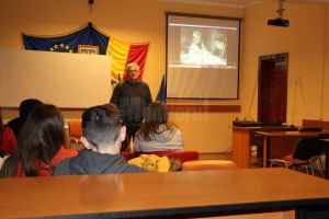 Proiect de educaţie cinematografică în şcoli, implementat în judeţul Suceava