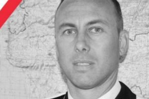 Franţa, LOVITĂ din plin după atacul terorist din sudul ţării! Poliţistul erou care s-a OFERIT să fie OSTATIC a MURIT 