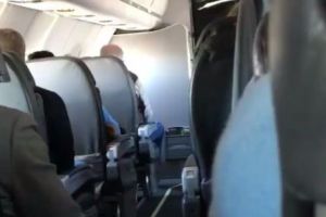 TRAGEDIE AVIATICĂ, evitată în ultimul moment! Cum l-au găsit poliţiştii pe pilot, la manşa avionului