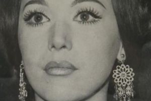 O actriţă de la noi, în SÂNII GOI pe internet. Pozele care au făcut-o CELEBRĂ - Galerie foto INCENDIARĂ 