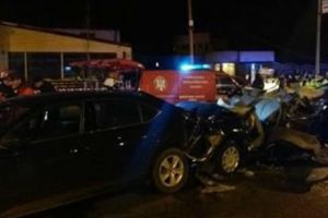 Un poliţist BEAT a provocat un ACCIDENT. A inventat un motiv incredibil în faţa colegilor