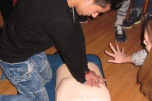 Curs de prim ajutor la Liceul Tehnologic “Constantin Brâncuşi”