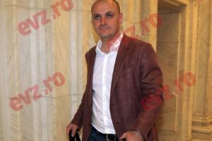 Ce-i pregăteşte Sebastian Ghiţă lui Tudorel Toader în Serbia