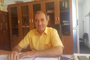 Primarul din Runcu, Vasile Stoica, a atribuit direct contractul de salubrizare către o firmă cu redevenţă… de 0 lei