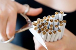 Război total împotriva fumatului – Țara în care pachetul de ţigări costă 8 euro