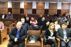 Primarii şi parlamentarii şi-au dat mâna