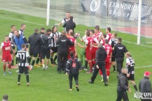 Război total Performanţa Ighiu – “U” Cluj, înaintea derby-ului direct! Armando Popescu: “O prefăcătorie de doi bani, le e teamă de noi! Dacă vorbesc de organizare să se uite la meciul tur”