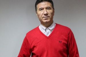 Întâlniri cu autori şi sesiuni de autografe - Marian Nazat, Dan Dungaciu, Dinu Săraru 