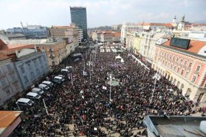 Manifestaţie de protest în Croaţia pentru susţinerea familiei tradiţionale