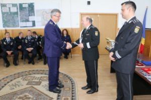 Avansări în grad şi activităţi comemoative desfăşurate   cu ocazia Zilei Poliţiei Române