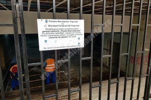 TÂRGOVIȘTE: Pasajul pietonal de la Poarta Bucureşti, închis pentru reabilitare! Pasajul era vandalizat