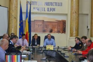 Topirea zăpezilor peste solul deja suprasaturat din zona Măgurele – Bragadiru – Domneşti – Clinceni şi Cornetu, un nou pericol pentru localnici. Strigaţi după ajutor!