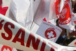 Protest SANITAS, la Ministerul Sănătăţii. Huşanu: ”Legea salarizării ne-a dezbinat; categorii profesionale cu puţină pregătire ar putea câştiga mai mult decât medicii”