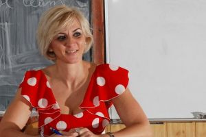 Viitoarele sedinte ale Consiliului Judetean Constanta vor incepe cu intonarea imnului Romaniei si cu un moment artistic. Cine a facut propunerea