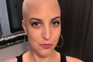 PRIMUL SEMN AL CANCERULUI este uşor de identificat de oricine. Experienţa unei femei poate salva multe vieţi. Foto în articol