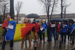 FOTO, VIDEO. La 100 de ani de la unirea Basarabiei cu România, PMP Alba vrea o nouă unire: ”Basarabia, e România!”