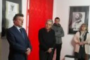 Trăiască Unirea Basarabiei cu România, de-a pururi şi totdeauna!