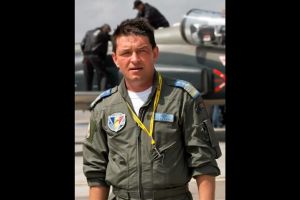 Cine este pilotul avansat, ieri, post mortem, la gradul de general de flotila aeriana. Eroul si-a sacrificat viata pentru a salva alte vieti (foto+video)