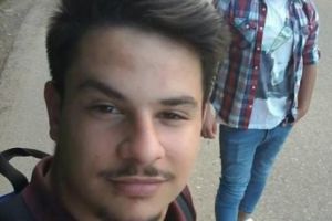 Cristian, elevul din Ploieşti lovit de tren, în apropierea Gării de Nord, are nevoie urgentă de sânge. Apel disperat al prietenilor