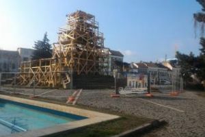 Cluj-Napoca: Statuia lui Mihai Viteazu e sub schele, dar nu se lucrează deloc - FOTO