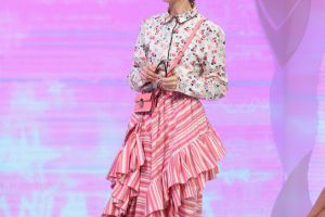 Cu machiaj sau fara? La 