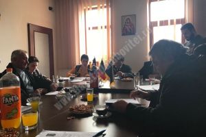 PIETRARI: Declaraţie simbolică de unire cu Republica Moldova